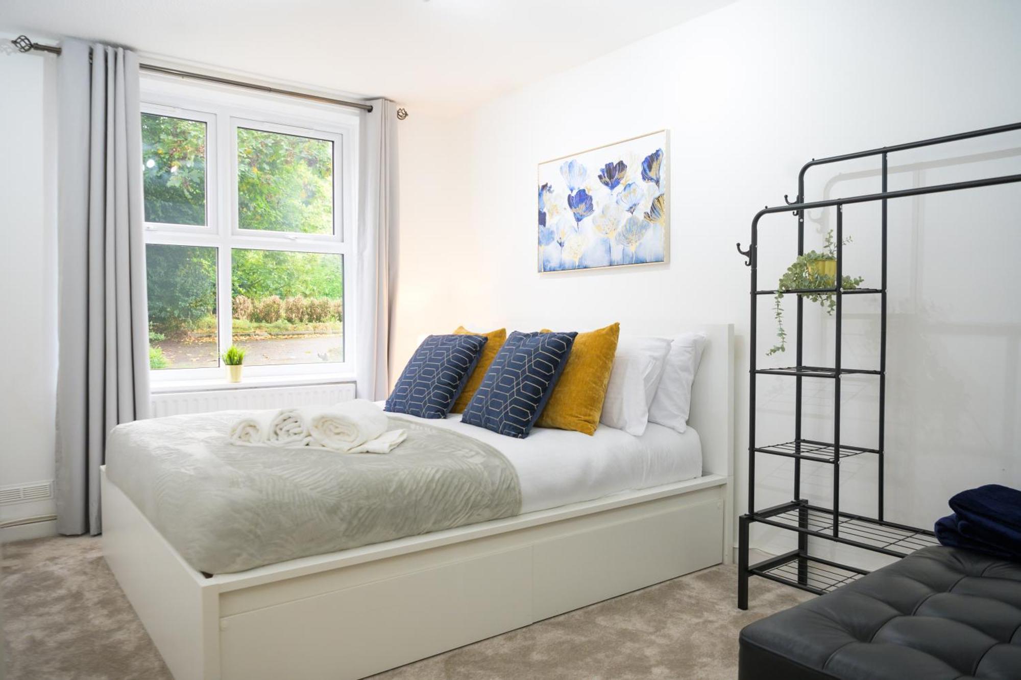 Apartment Silver Pines King Bed 2 Bedroom